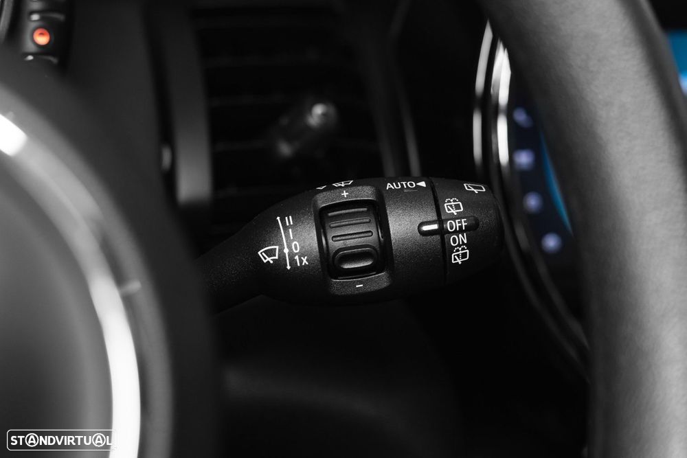 MINI 3 Portas One D - 15