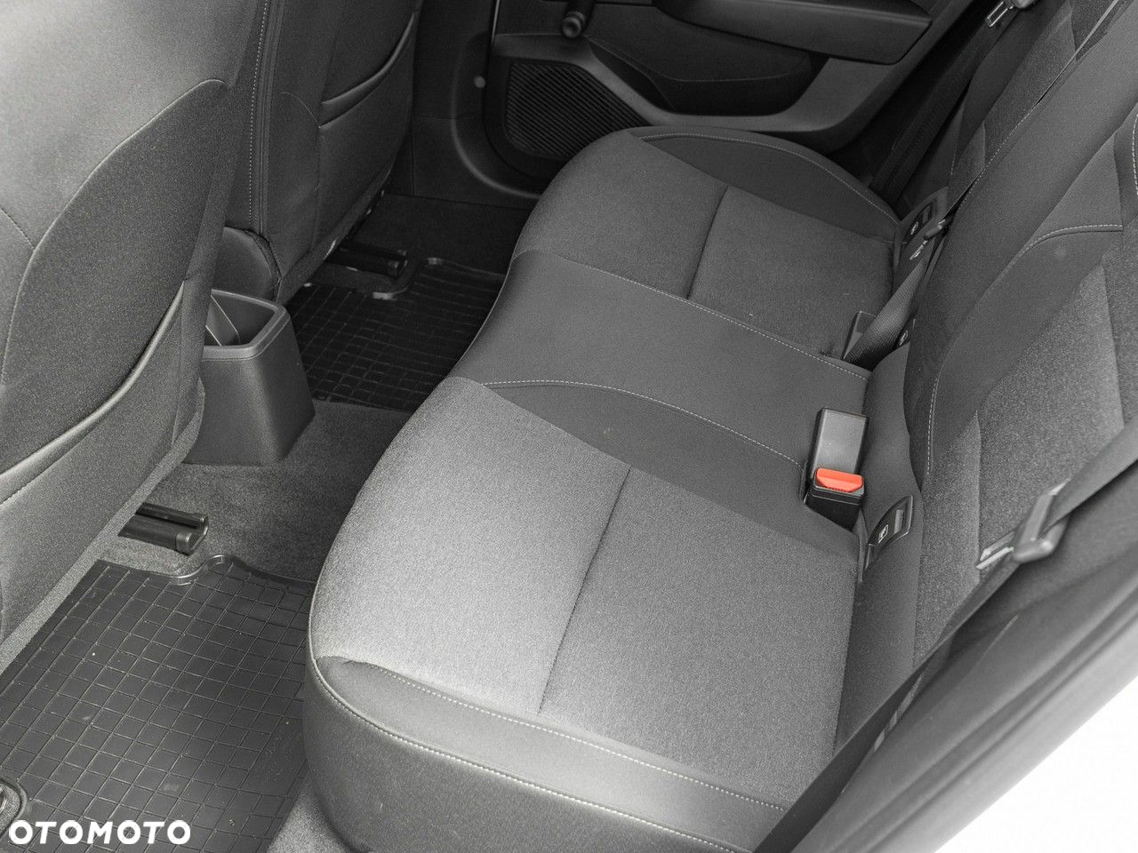 Renault Clio 1.0 TCe Equilibre - 15