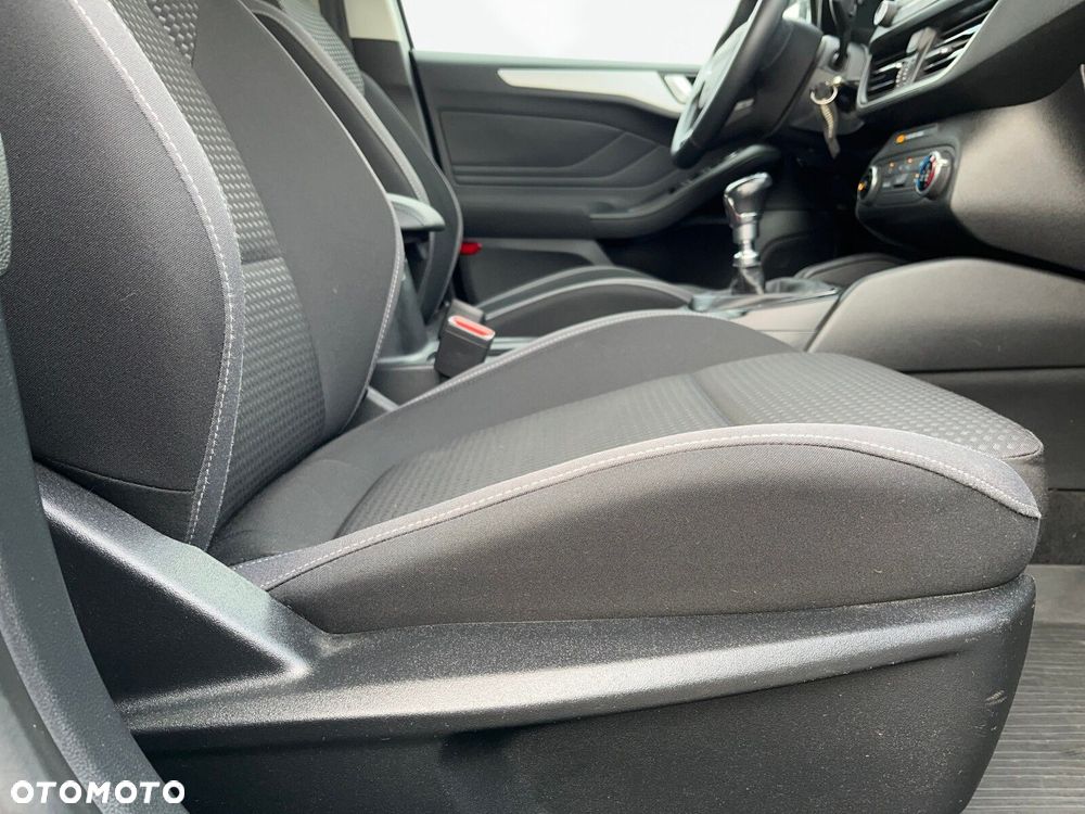 Ford Focus - 21