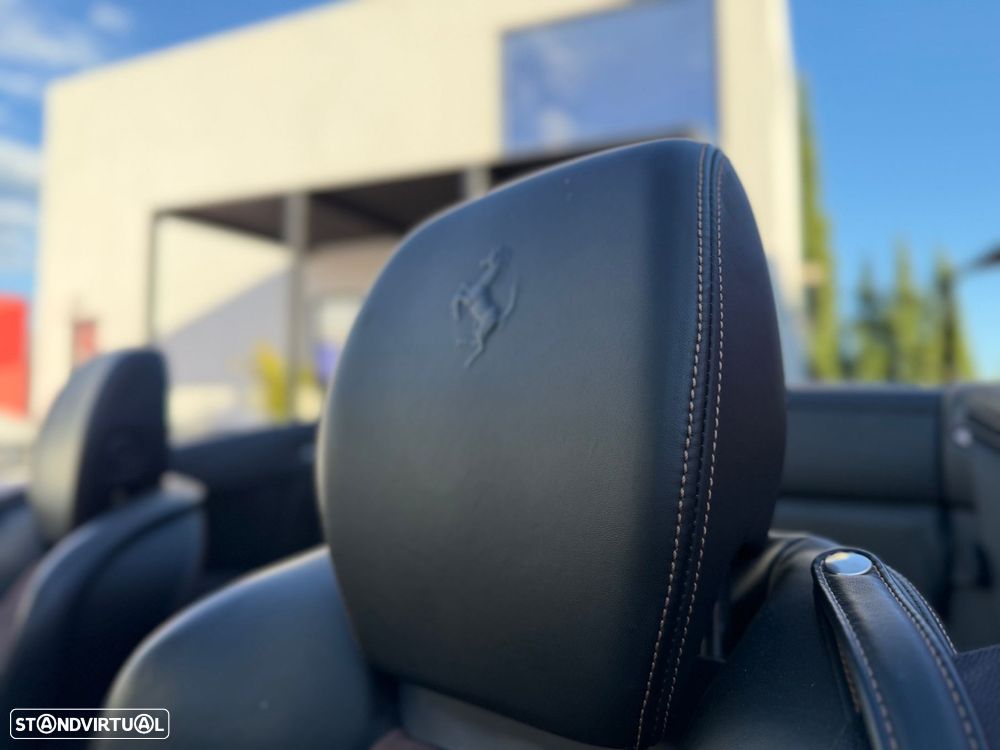 Ferrari California - 12