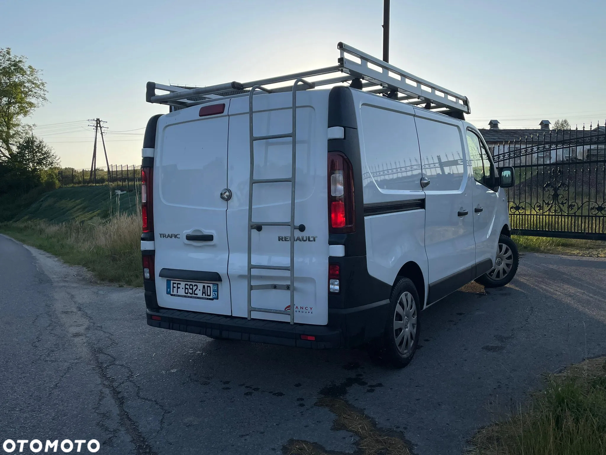 Renault TRAFIC - 14