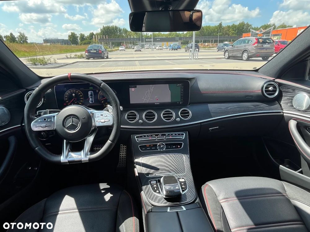 Mercedes-Benz Klasa E AMG 53 4-Matic+ - 9