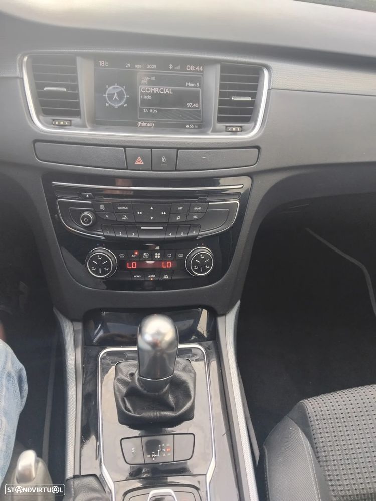 Peugeot 508 SW e-HDi FAP 110 EGS6 Active - 14