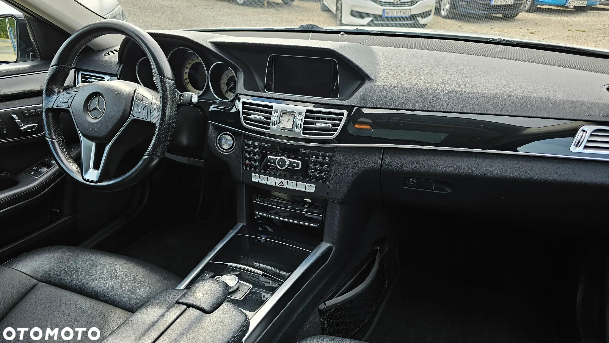 Mercedes-Benz Klasa E 250 BlueTEC 9G-TRONIC Avantgarde - 15
