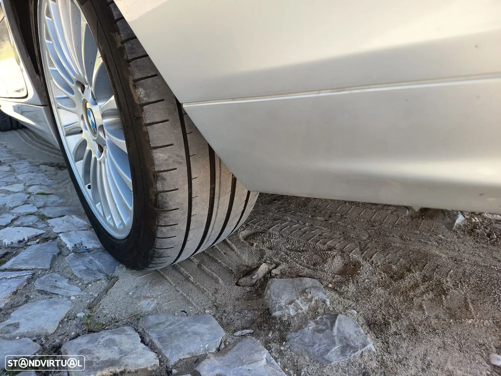 BMW 330 d Touring - 5