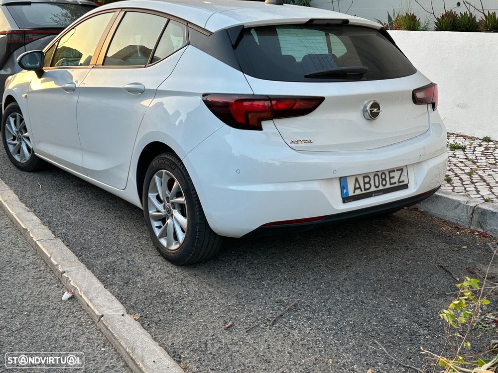 Opel Astra 2020 photo 3