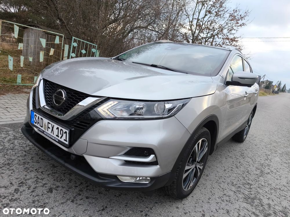 Nissan Qashqai 1.3 DIG-T TEKNA - 1
