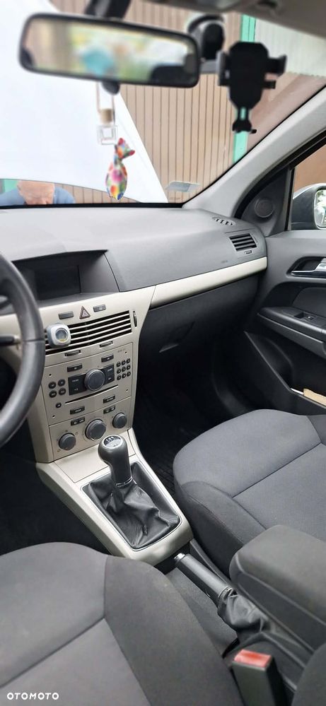 Opel Astra 1.7 CDTI - 3