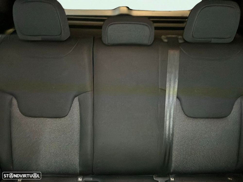 Jeep Renegade 1.0 T Longitude - 17