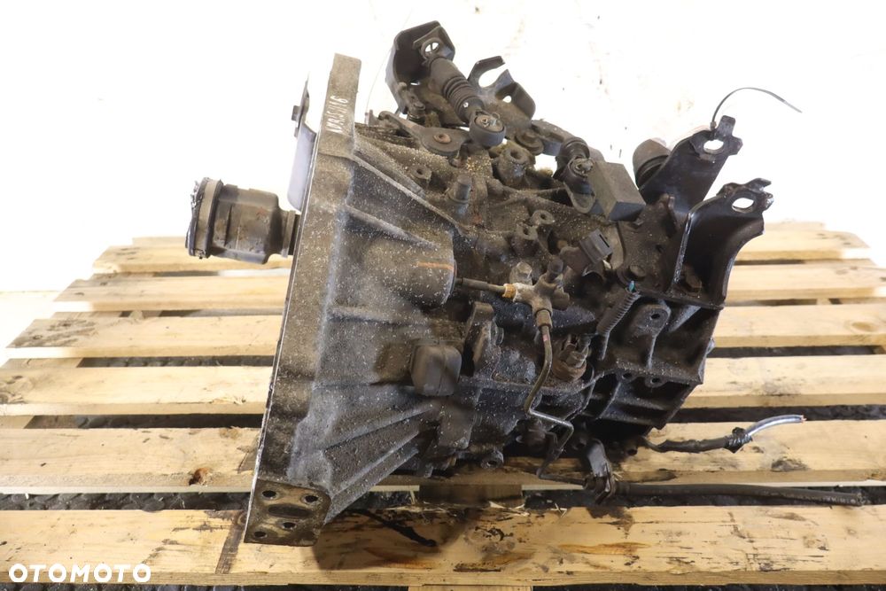 SKRZYNIA BIEGÓW 6 BIEGOWA TOYOTA AURIS II LIFT 1.6 - 2