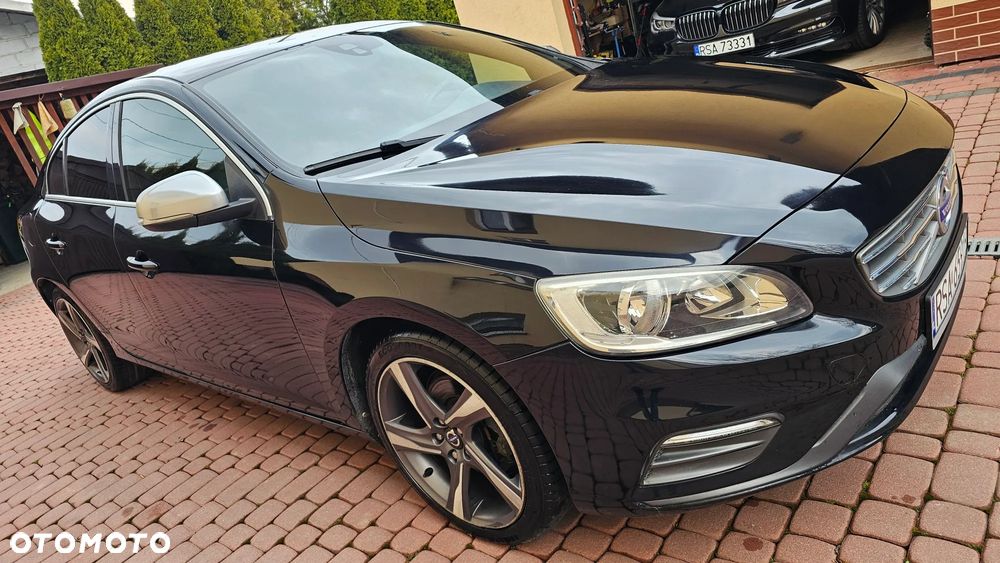 Volvo S60 T3 R-Design Summum - 21