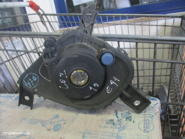 Farol Nevoeiro 17003702 BMW E91 SW 2010 Drt Hella - 2