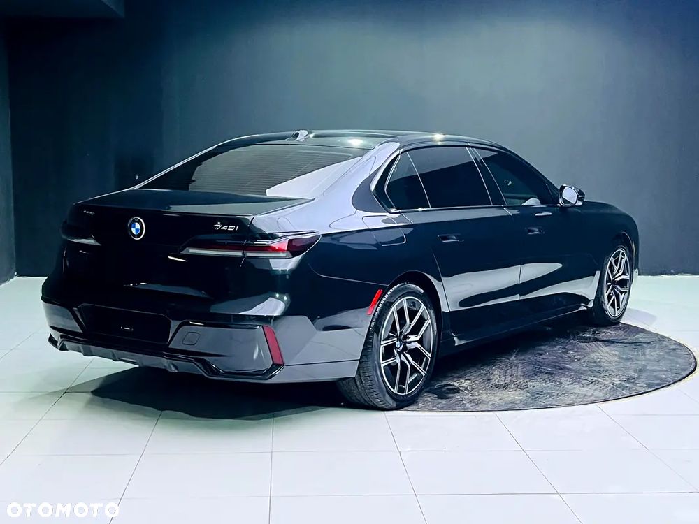 BMW Seria 7 740Li xDrive sport - 2