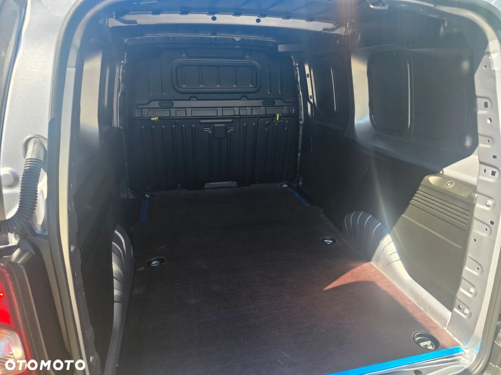 Opel Combo - 8