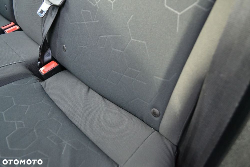Ford B-MAX - 12