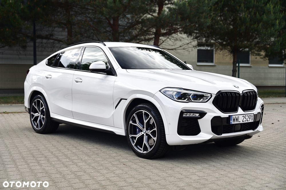 BMW X6 xDrive40d mHEV - 15