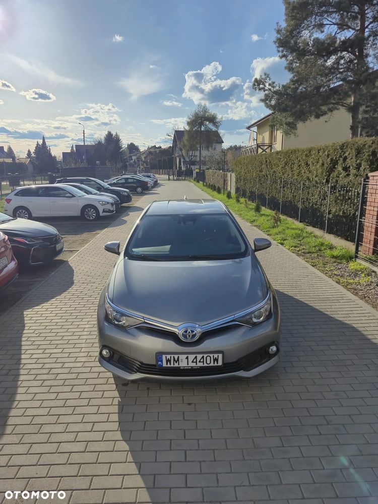 Toyota Auris Hybrid 135 Prestige - 1
