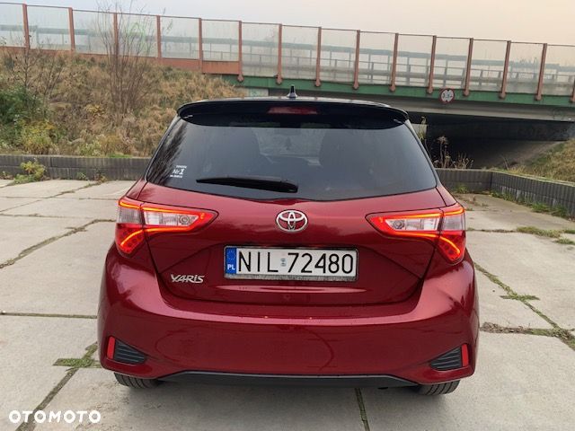Toyota Yaris 1.5 Selection - 4
