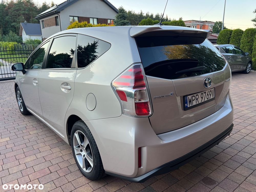 Toyota Prius 1.8 Hybrid Premium - 10