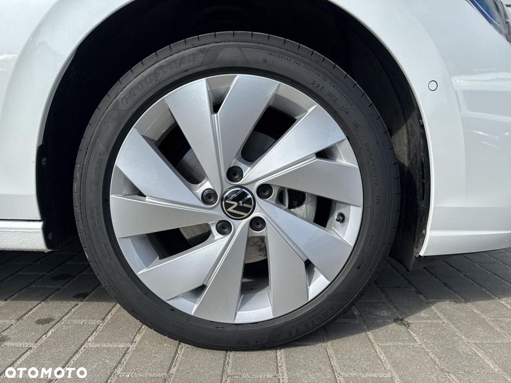 Volkswagen Golf 1.5 eTSI mHEV Life Plus DSG - 19