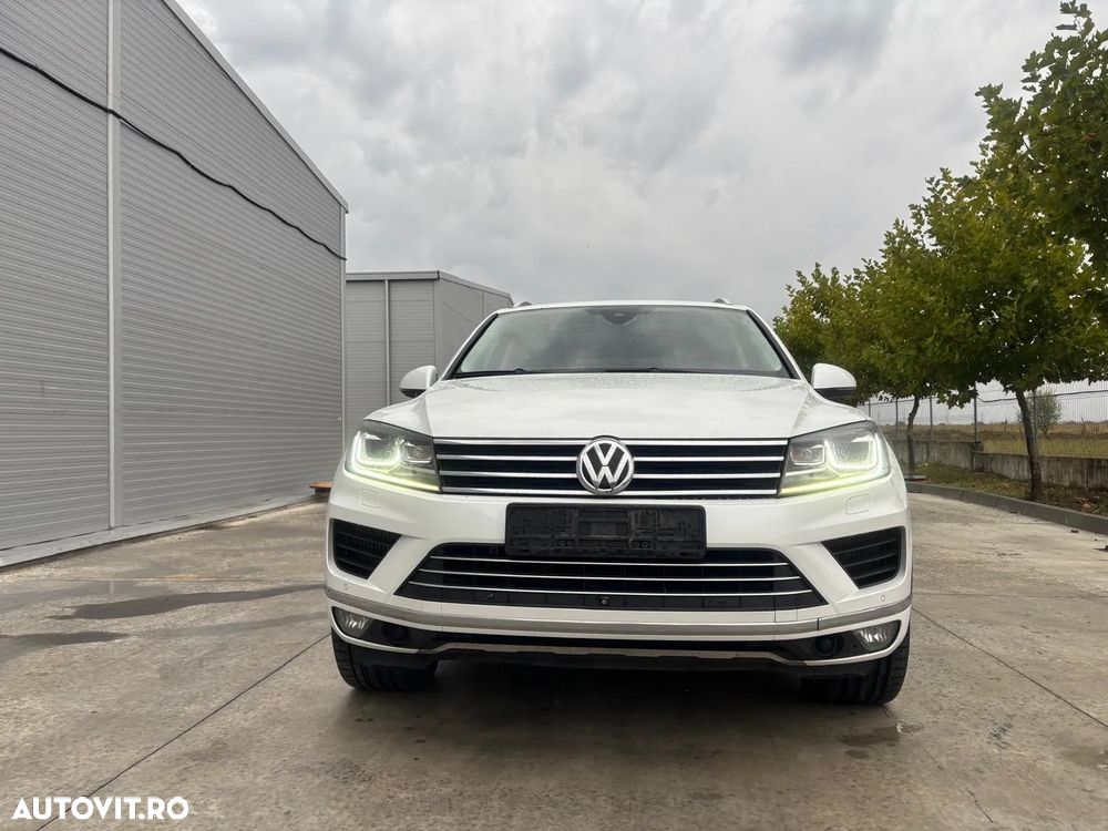 Volkswagen Touareg - 2