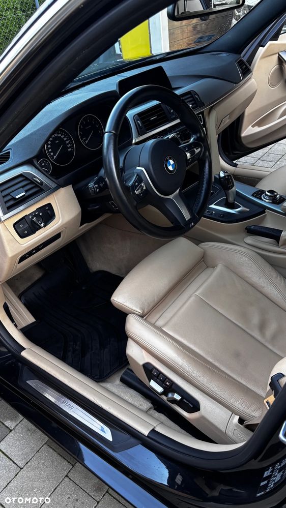 BMW 320I 2016 photo 2