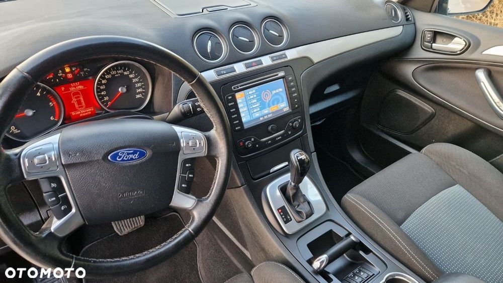Ford S-Max 2.0 TDCi DPF Business Edition - 12