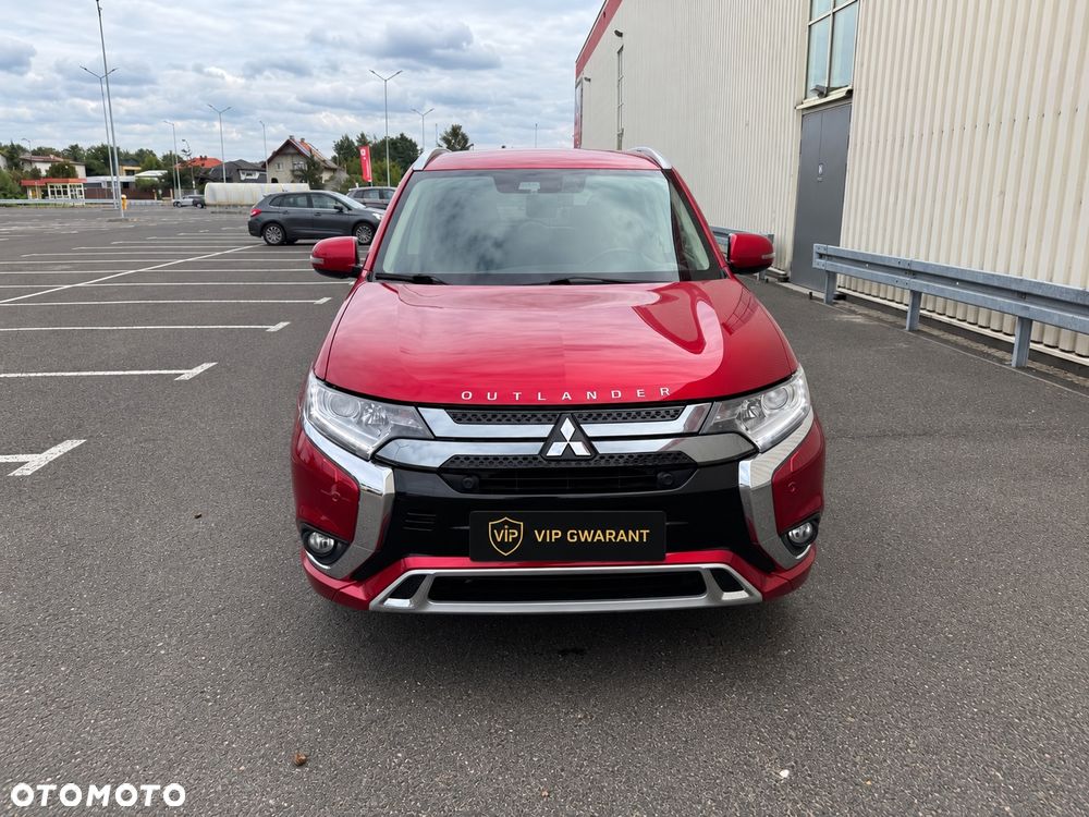 Mitsubishi Outlander - 10