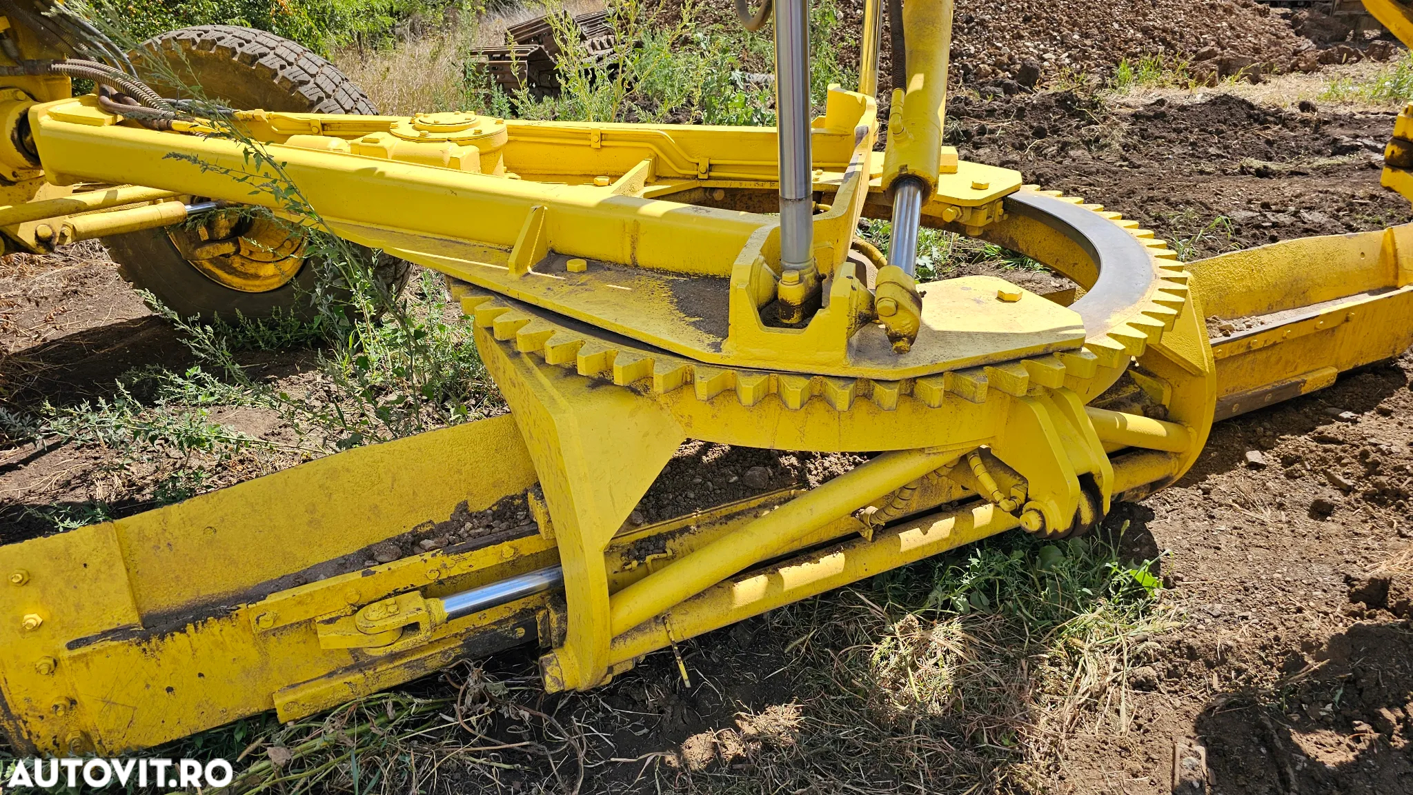 New Holland Greder 6X4 - 7
