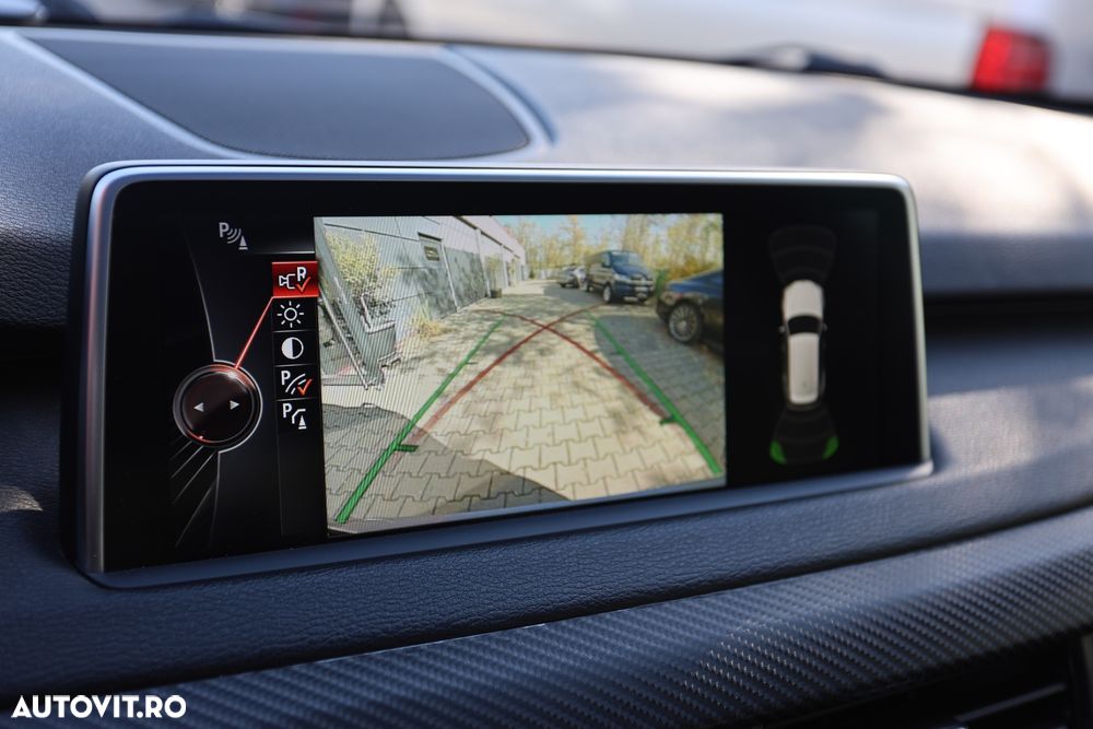 BMW X5 xDrive30d - 27