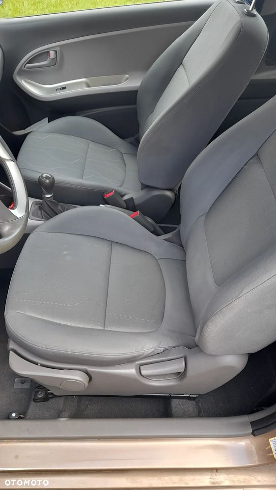 Kia Picanto 1.0 L - 9