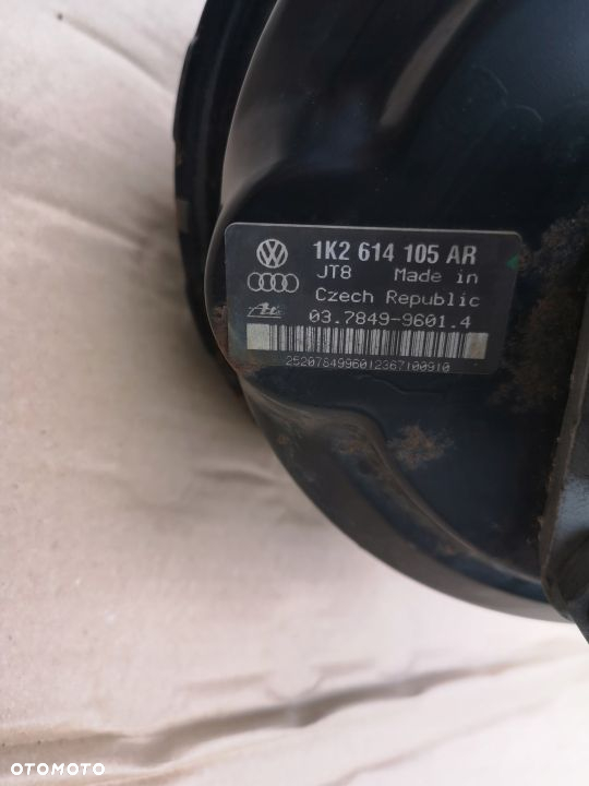Serwo pompa hamulcowa Golf V A3 8P 1K2614105AR - 4