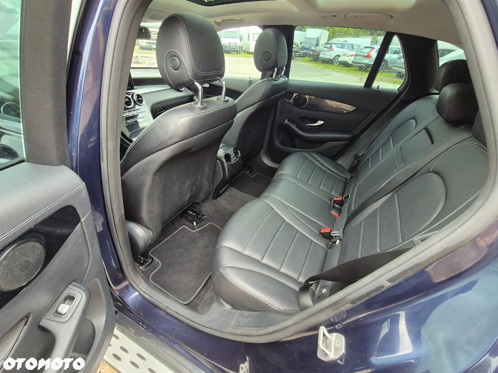 Mercedes-Benz GLC 250 d 4Matic 9G-TRONIC - 11