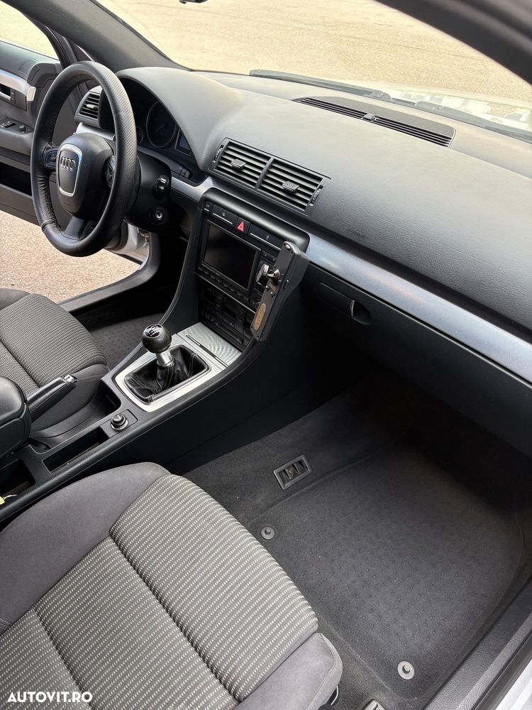 Audi A4 Avant - 20