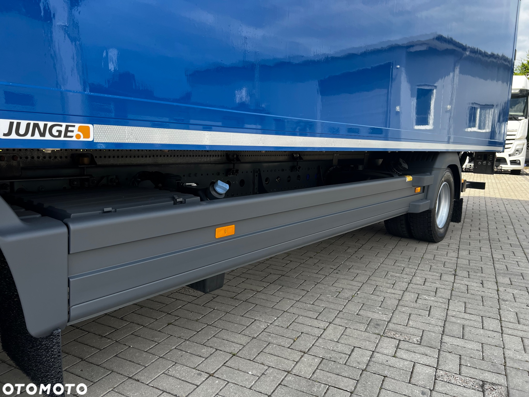 Mercedes-Benz ATEGO - 24