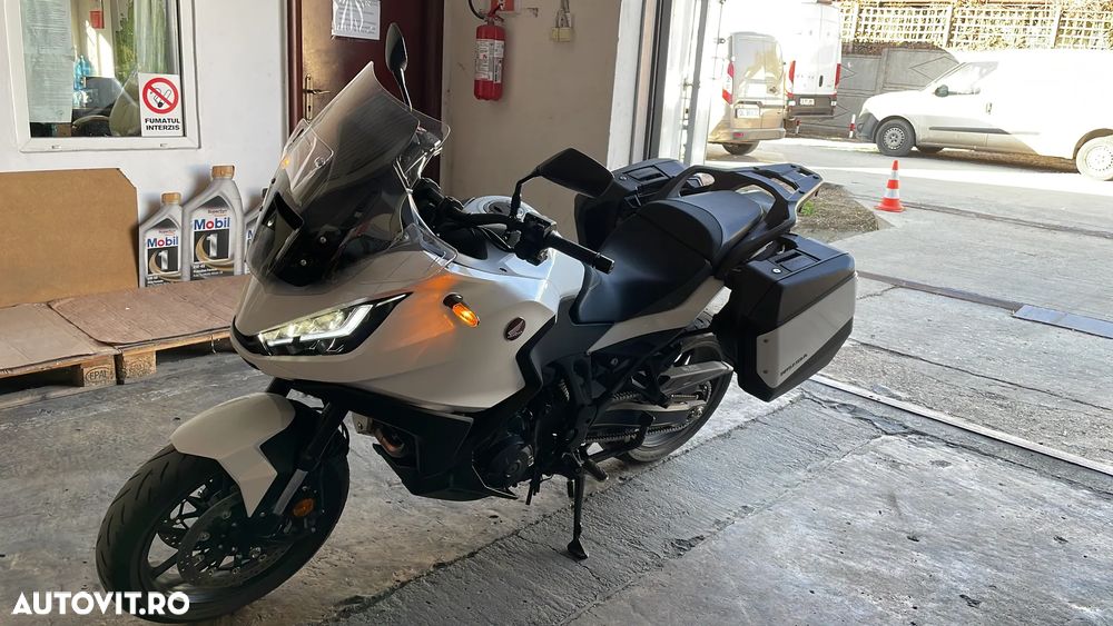 Honda NT 1100 - 3