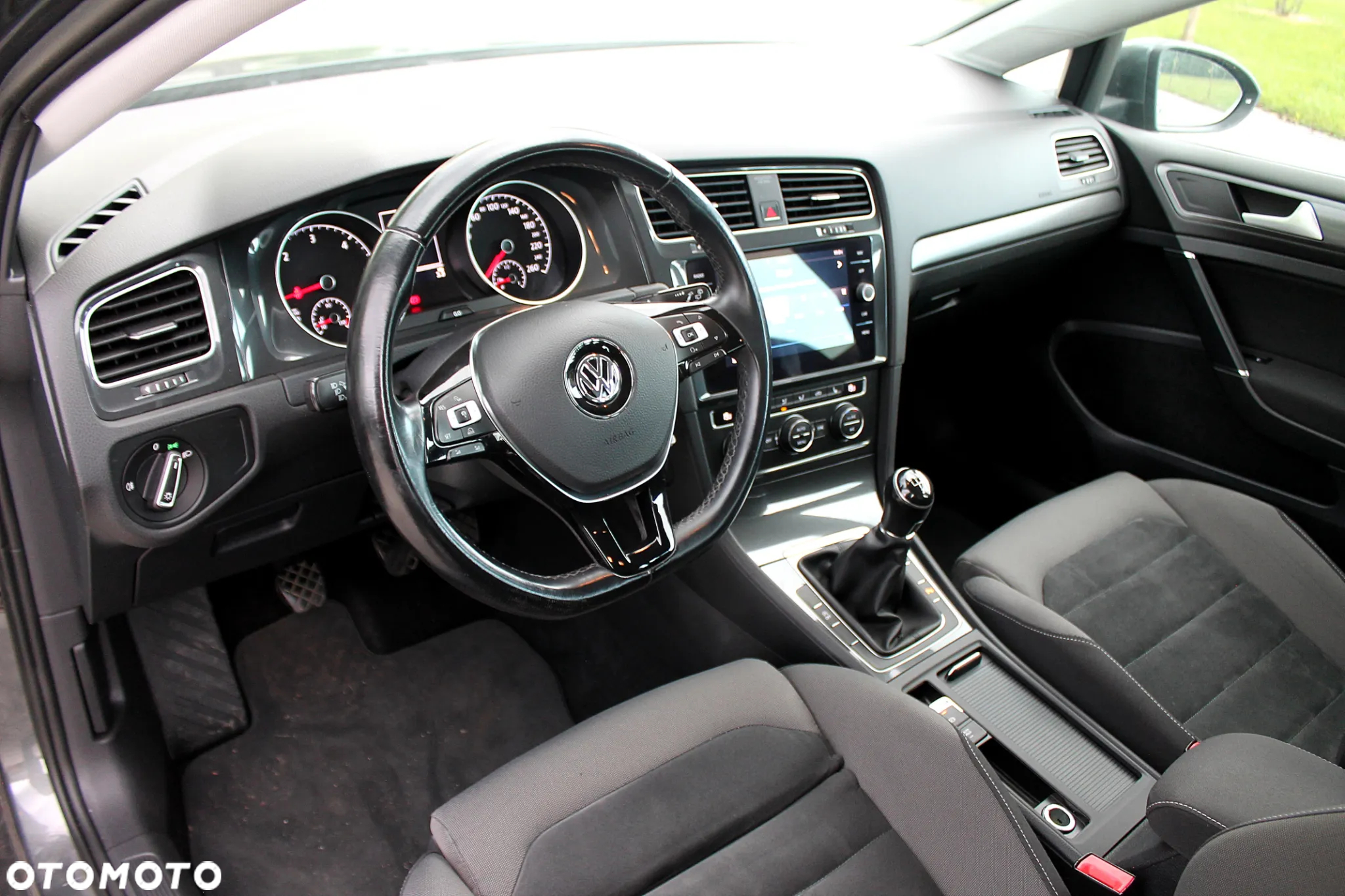 Volkswagen Golf VII 1.6 TDI BMT Highline - 5