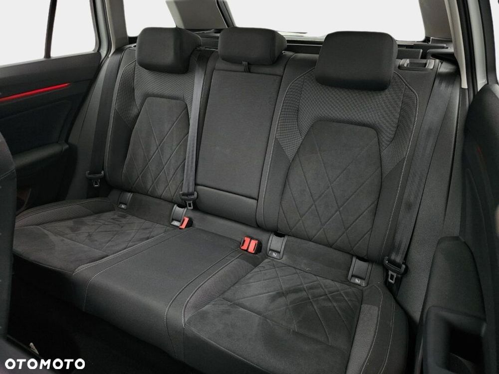 Volkswagen Golf Variant 1.5 eTSI EVO Style DSG - 28