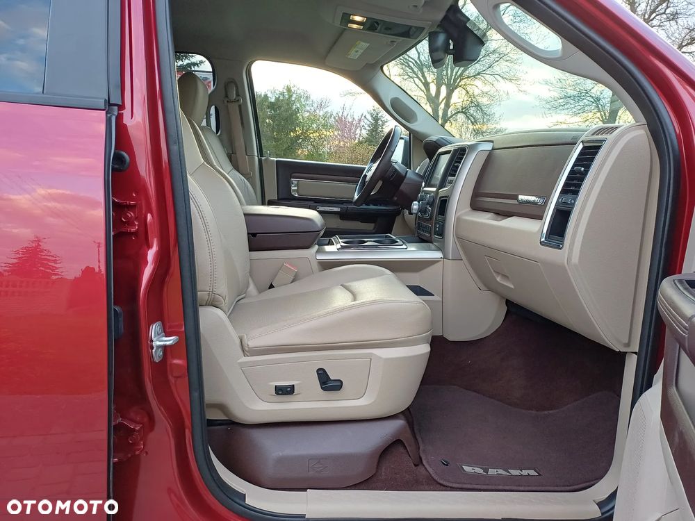 Dodge RAM - 30