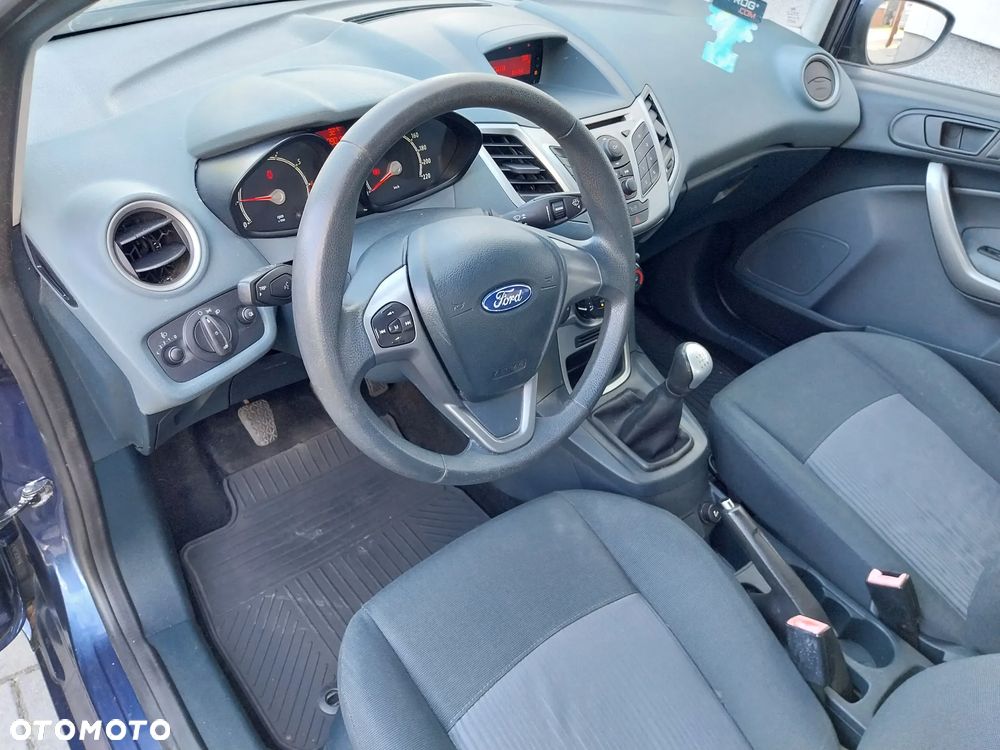Ford Fiesta 1.25 Trend - 14