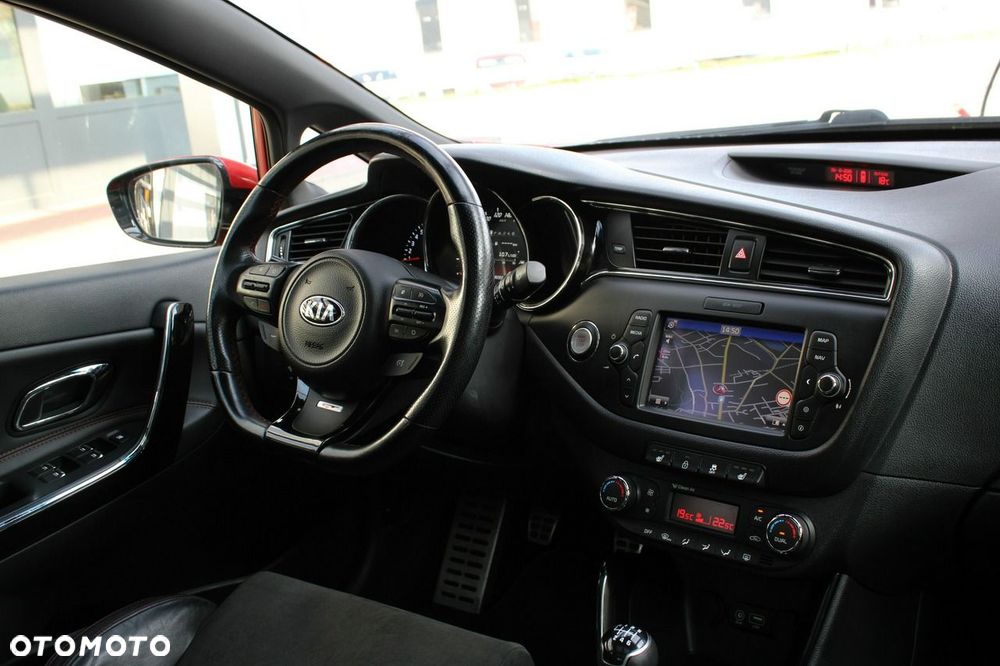 Kia Ceed 1.6 T-GDI GT XL - 28