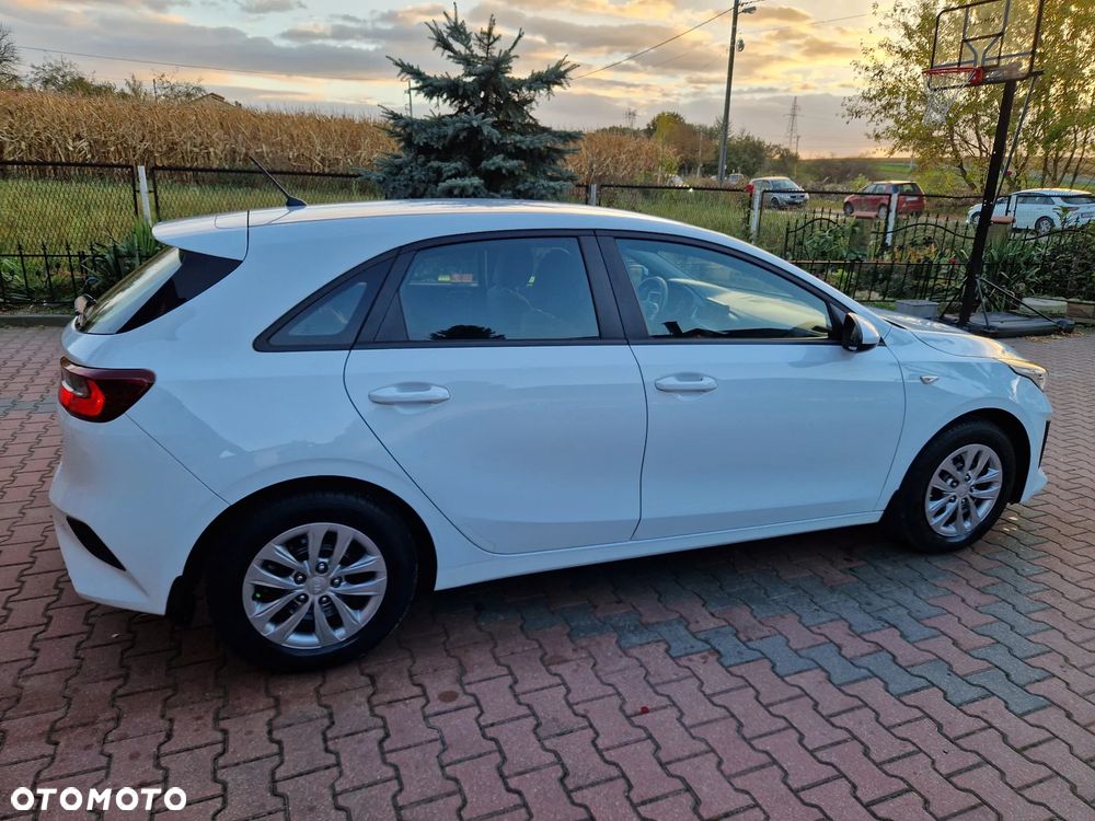 Kia Ceed 1.4 S - 33