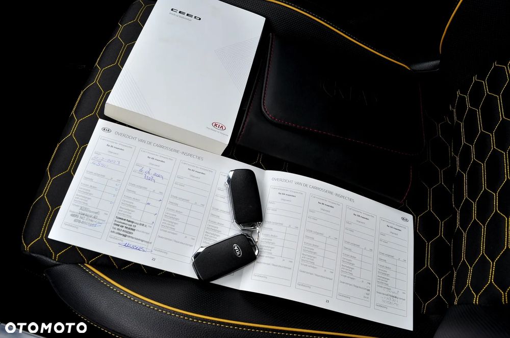 Kia XCeed 1.6 T-GDI OPF DCT7 PLATINUM - 31