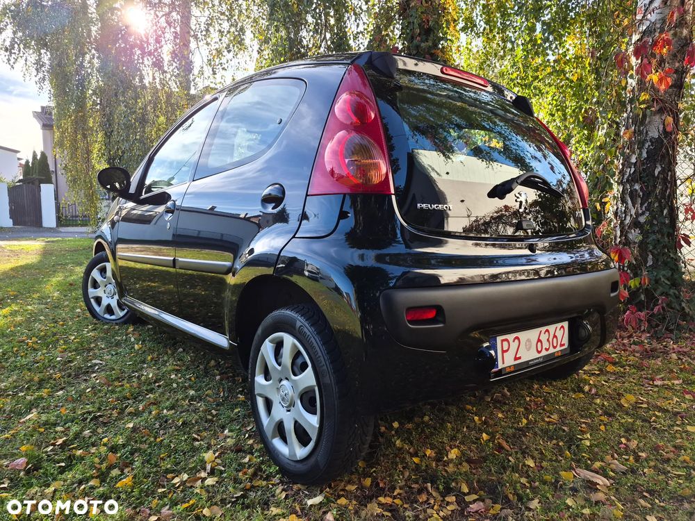 Peugeot 107 2012 photo 4