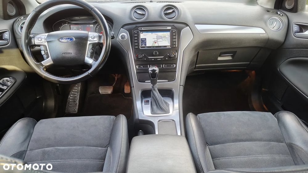 Ford Mondeo 2.0 TDCi Titanium - 16