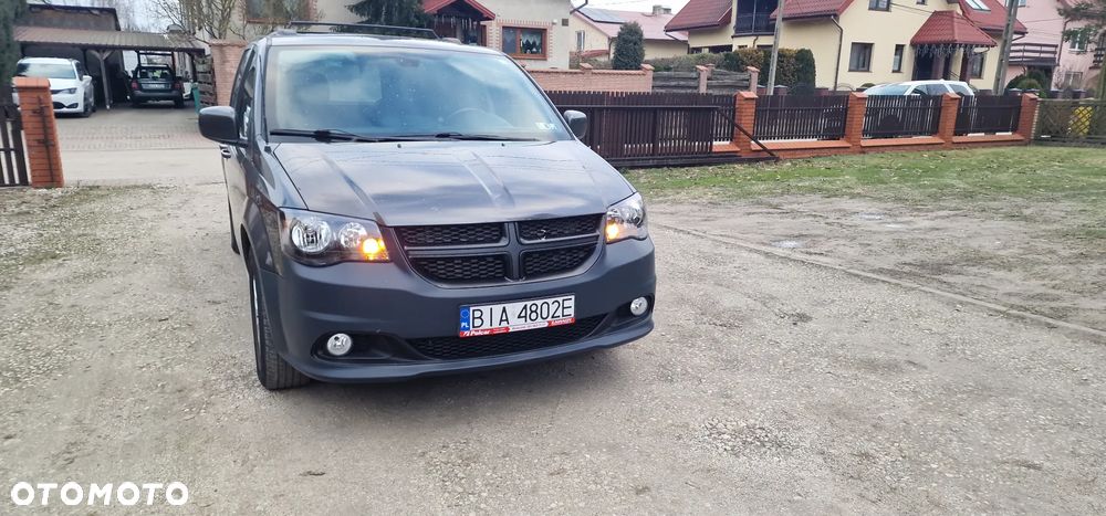 Dodge Grand Caravan - 1
