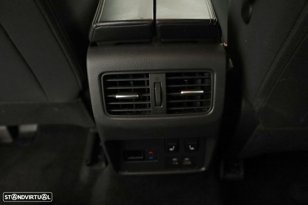 Nissan X-Trail 1.5 VC T N-Connecta 7L - 21