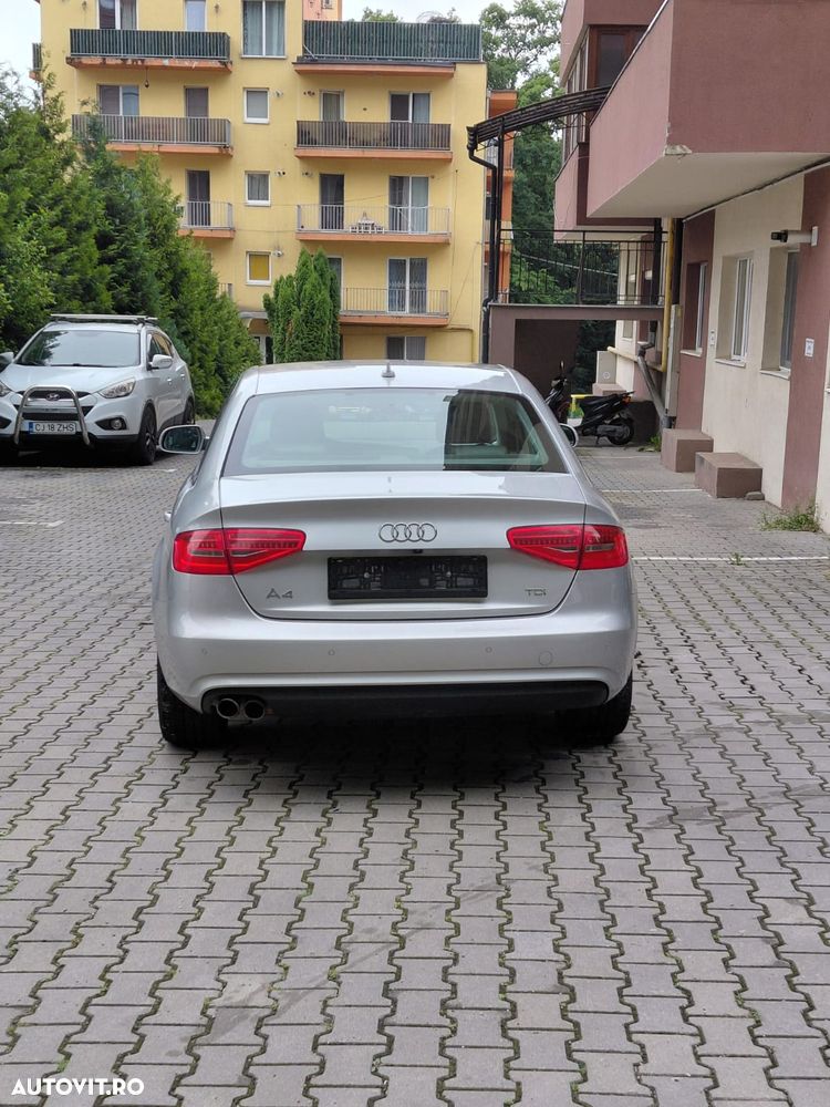 Audi A4 2.0 TDI DPF Ambiente - 6