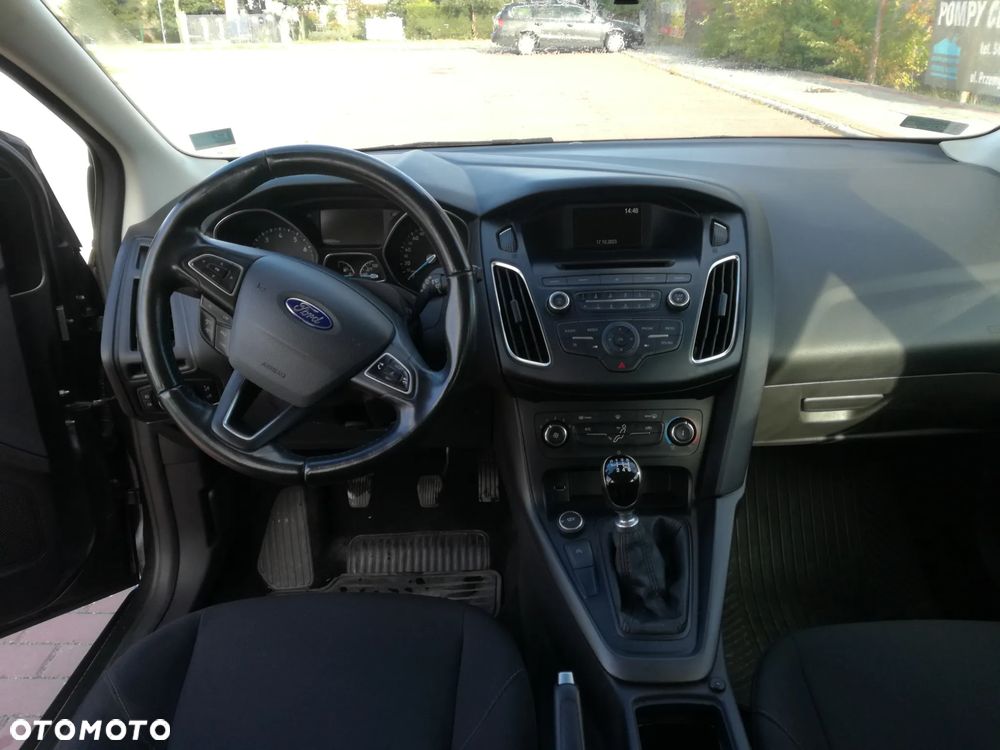 Ford Focus 1.0 EcoBoost Trend - 11
