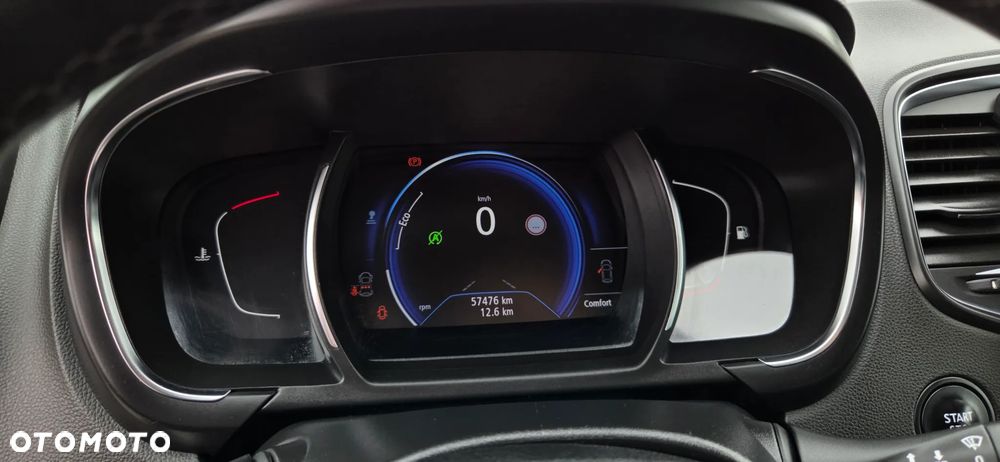 Renault Scenic Energy dCi 130 S&S Bose Edition - 24